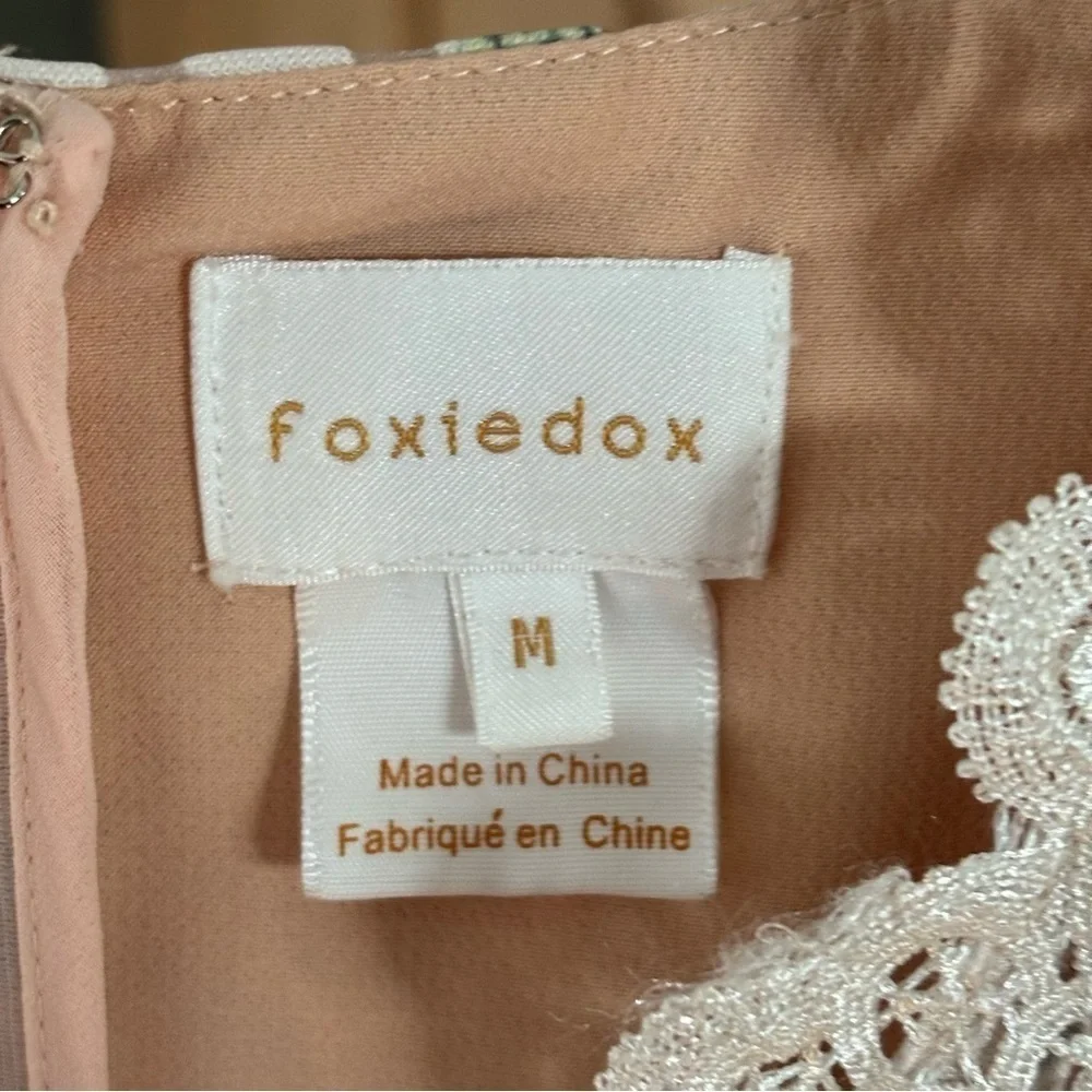 ANTHROPOLOGIE FOXIEDOX Floral Sleeveless Mini Dress Size Medium Cottagecore